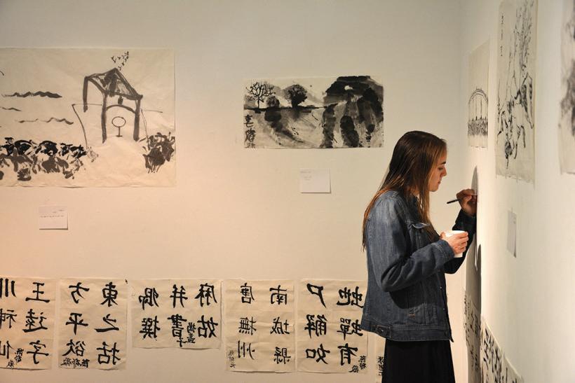 杰西卡·沃格尔(Jessica Vogel) 15年在与中国风景画家张晋大师的工作坊中创作的一幅画.